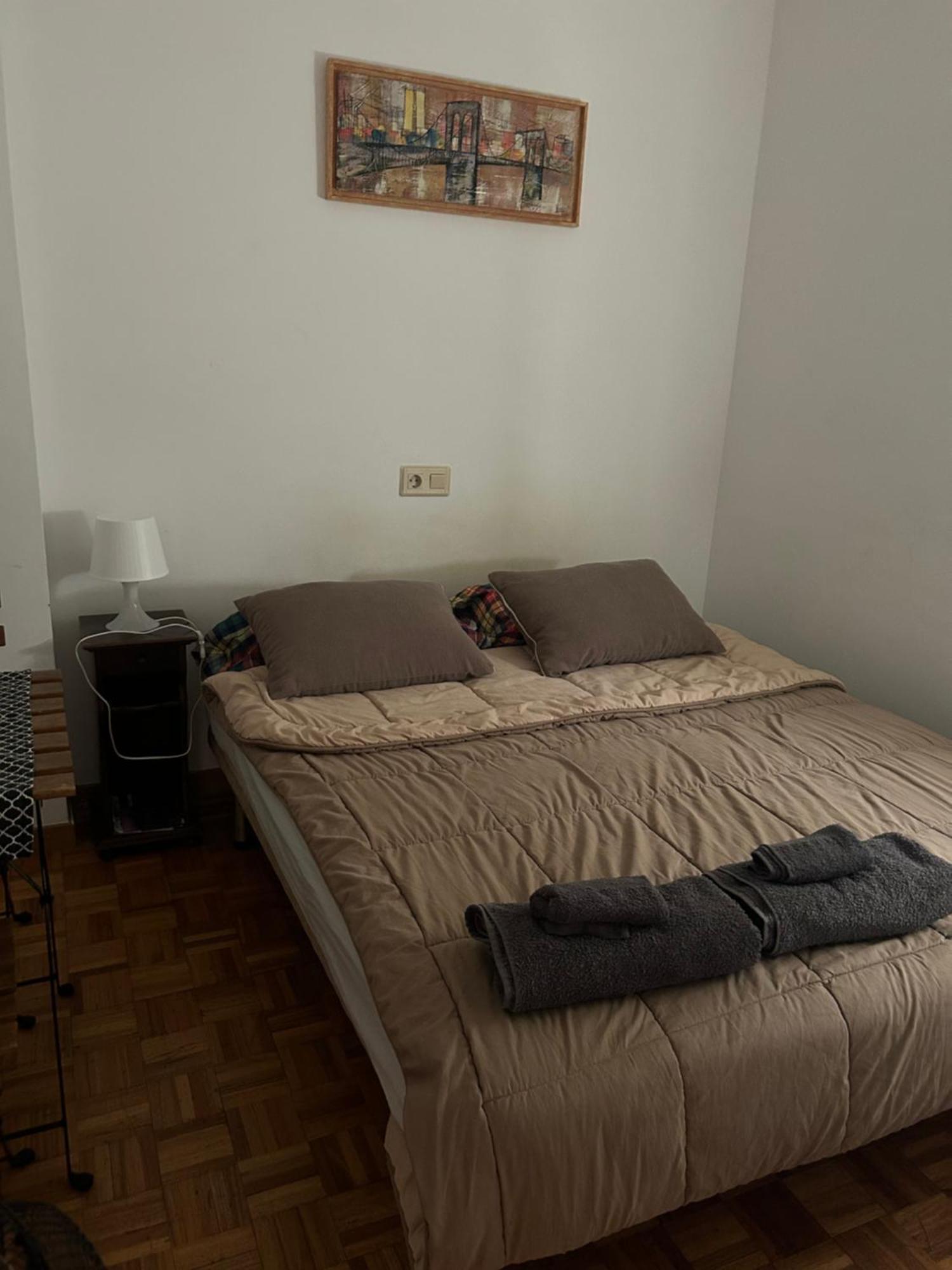 Apartament Habitacion Doble En Figueres Figueres  Zewnętrze zdjęcie